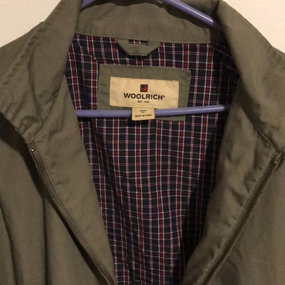 WOOLRICH GREEN OLIVE JACKET - Picture 2 of 3